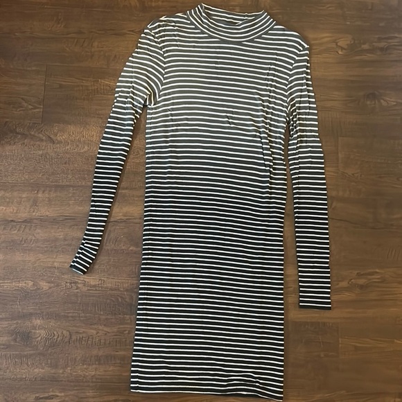 ATM Anthony Thomas Meililo Dip Dye Stripe Dress in Black Combo Medium - Picture 2 of 6